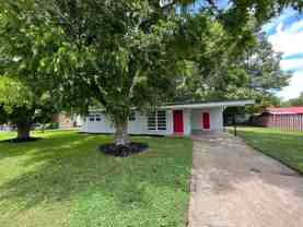 2503 Broadmoor Dr - Photo 1 of 1