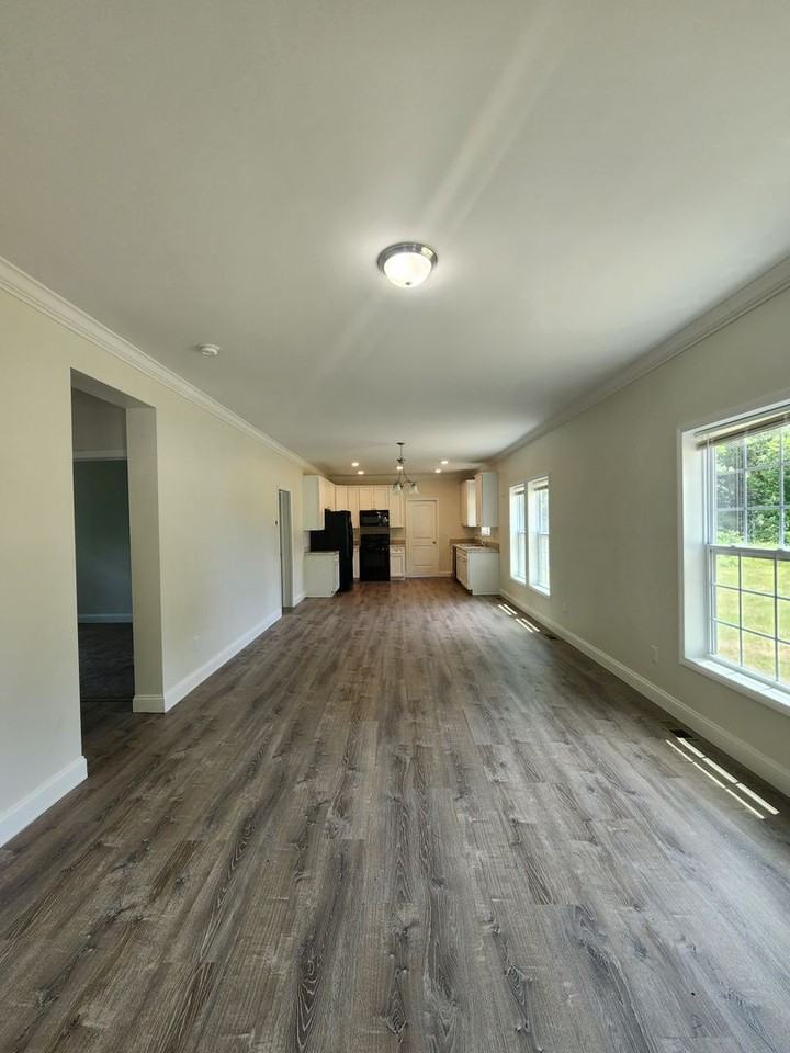 68 Brevard Knoll Dr - Photo 4 of 21