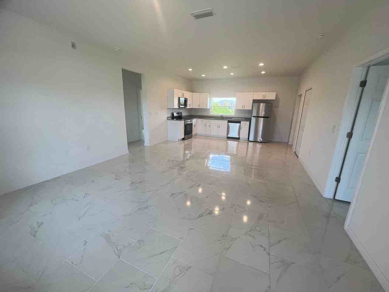 2805 20th St Sw - Photo 7 of 19