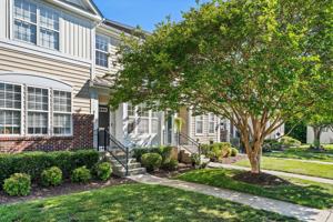 featured image of 160 Gray Ave