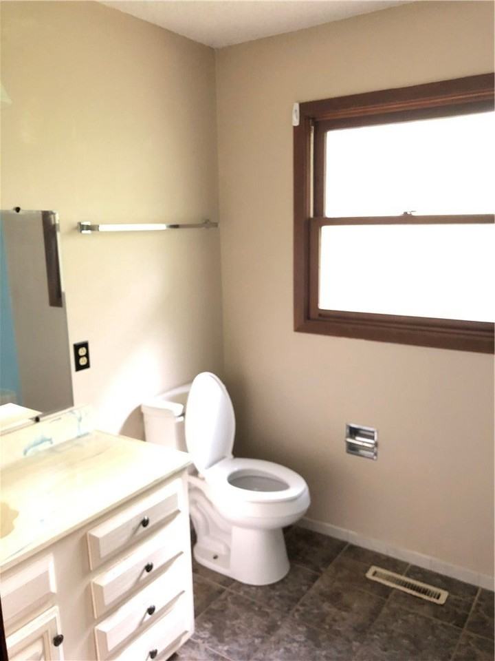 6 Netherton Ln - Photo 6 of 9