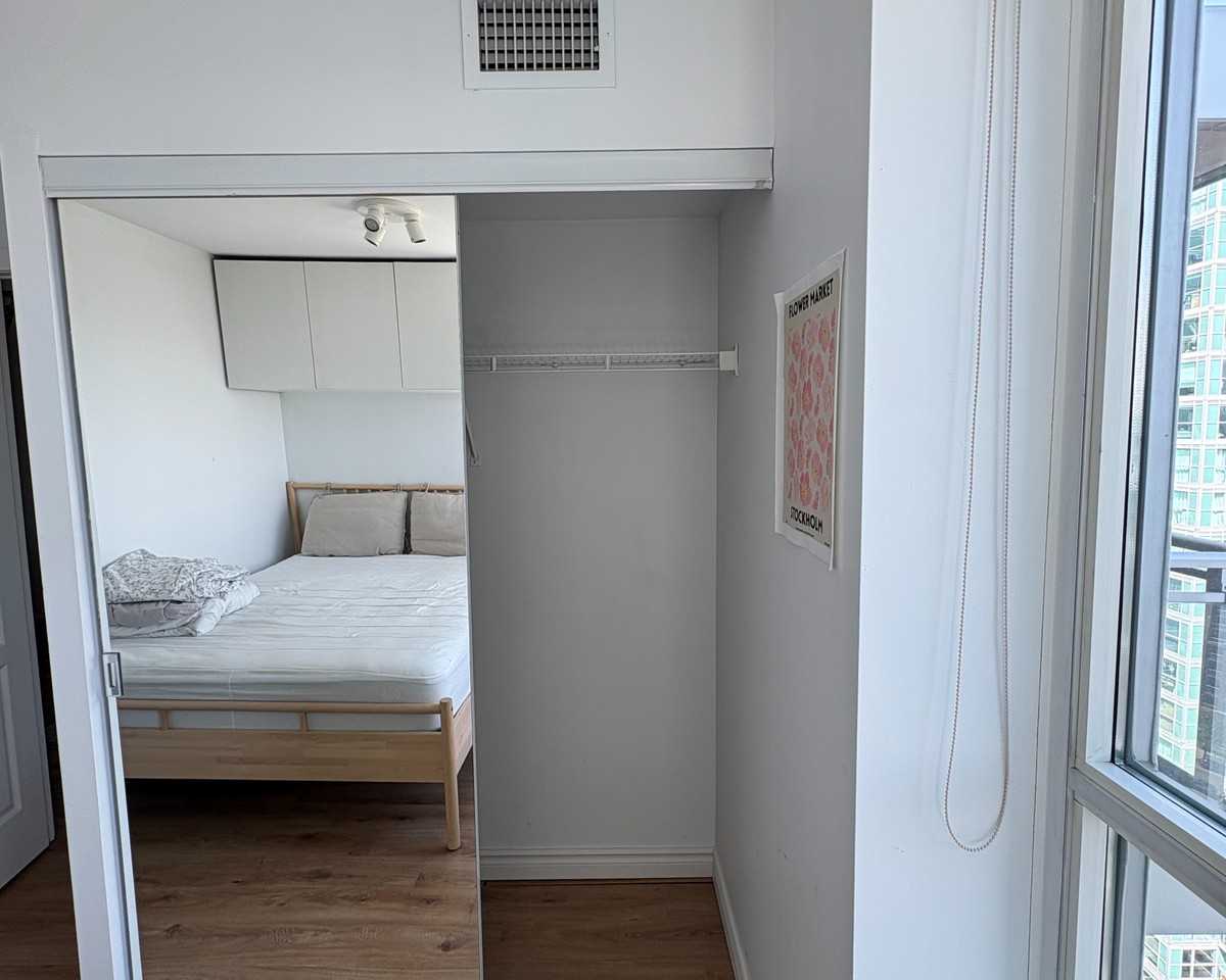 50 Lynn Williams Street - Photo 5 of 9