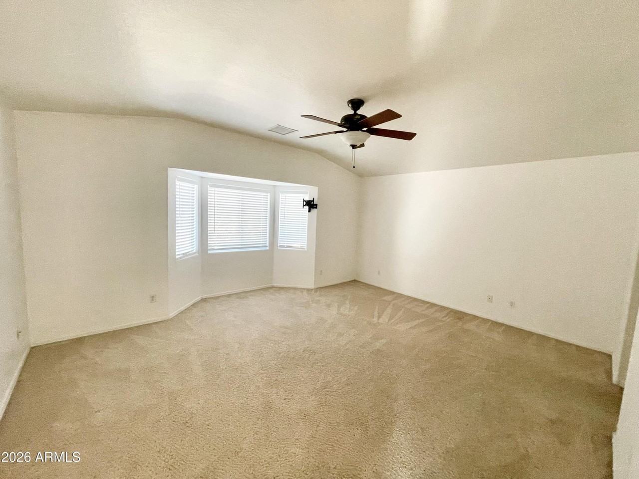 4981 E Catalina Ct - Photo 6 of 13