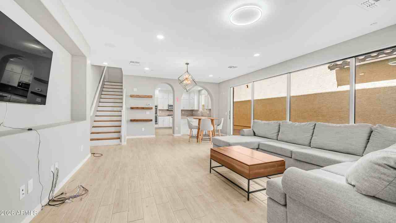 29219 N 123rd Ln - Photo 5 of 35