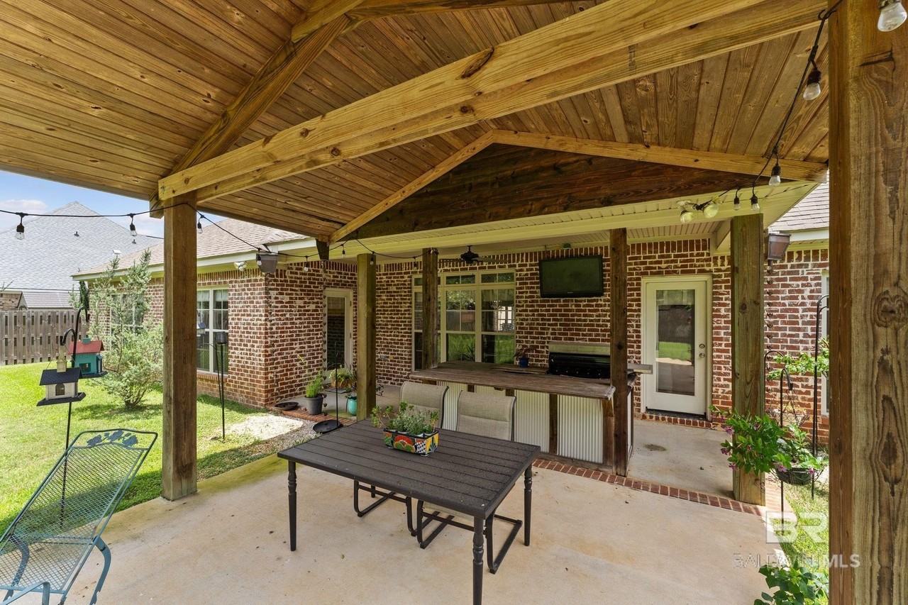 25911 Tealwood Dr - Photo 5 of 50