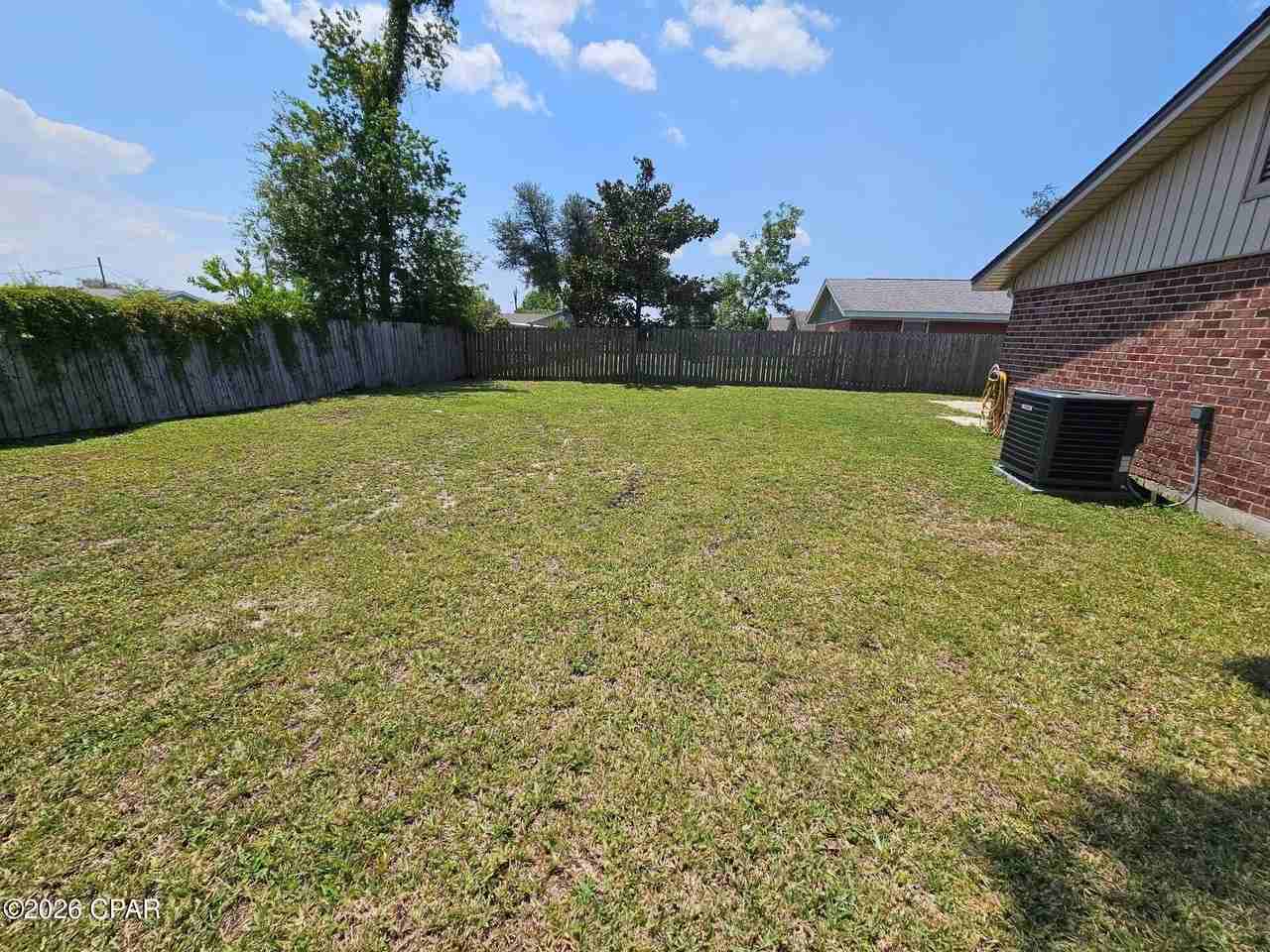 221 Viola Ave - Photo 7 of 20