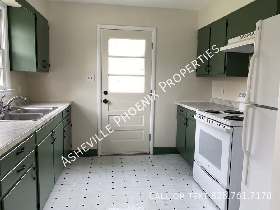 7 N Pershing Rd - Photo 5 of 15