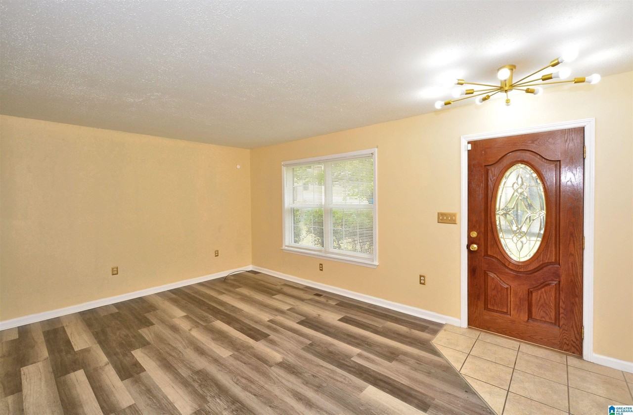 Maralyn Dr - Photo 5 of 38