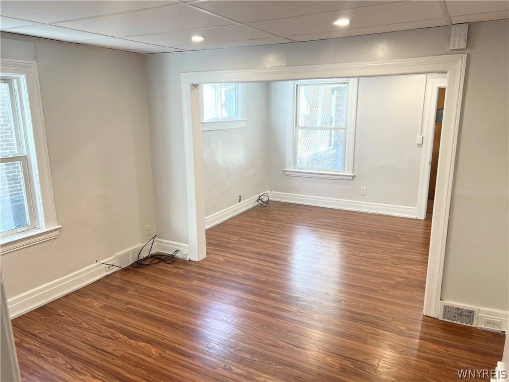 642 Ashland Ave - Photo 5 of 6