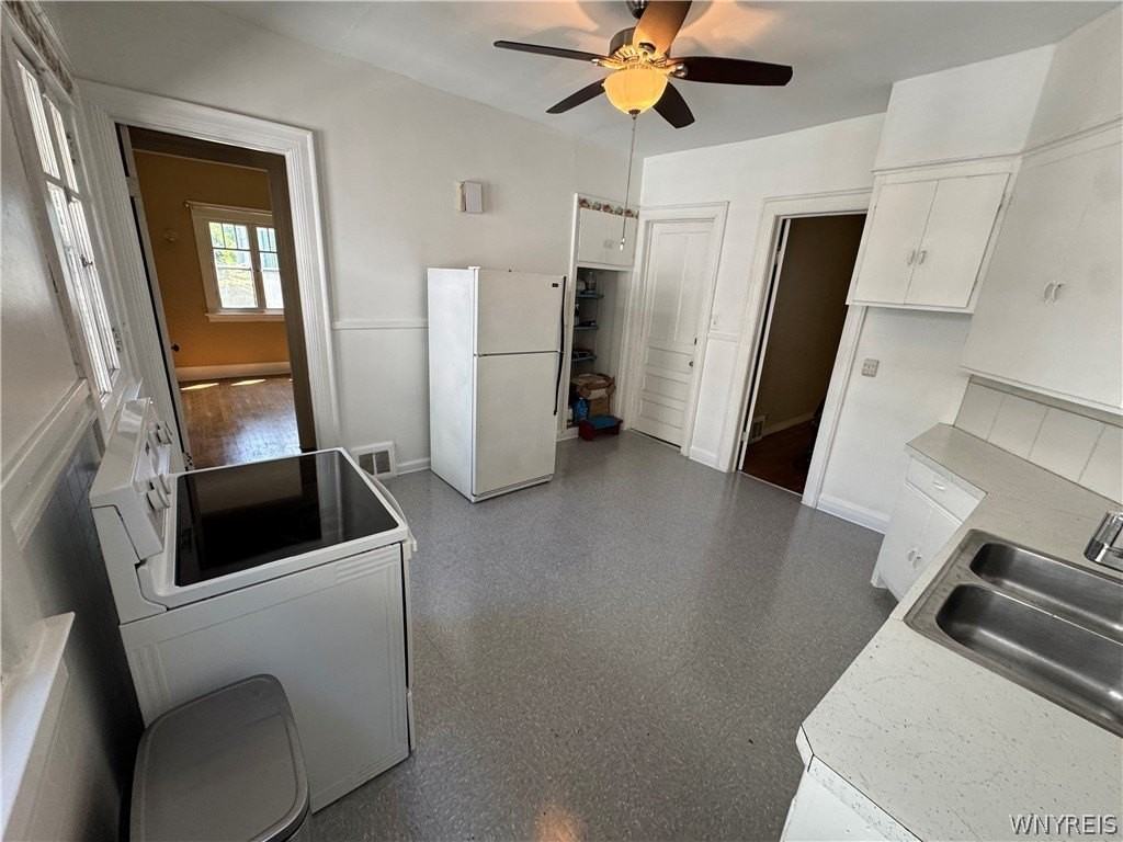 7 Berkley Pl - Photo 4 of 18