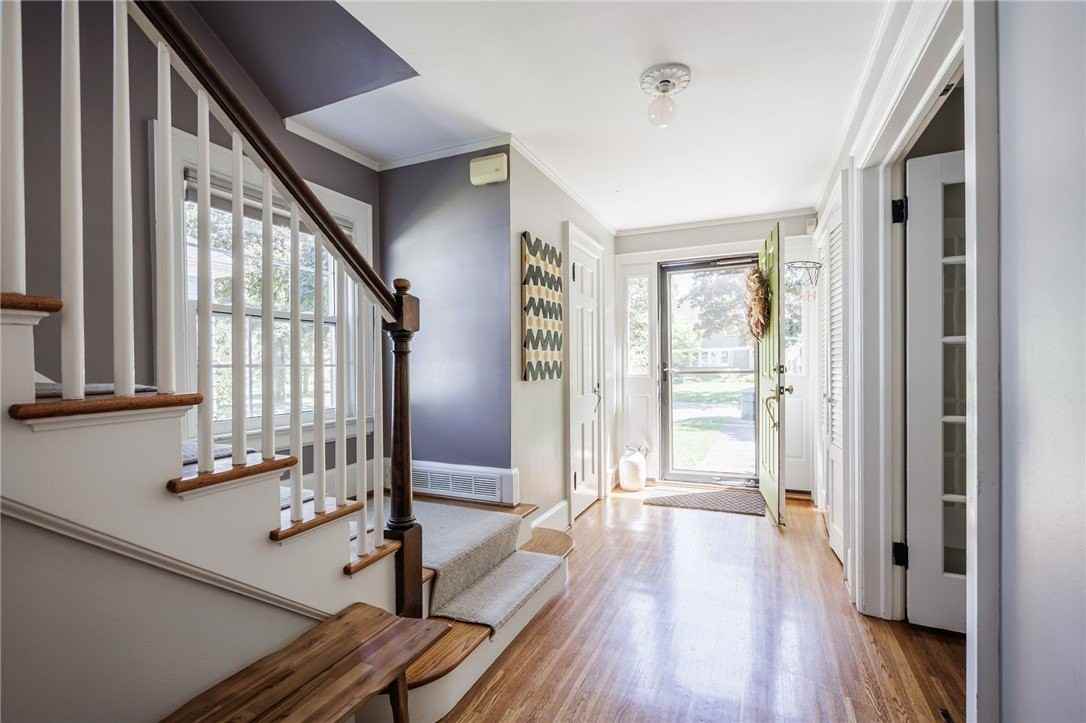 268 Castlebar Rd - Photo 4 of 39