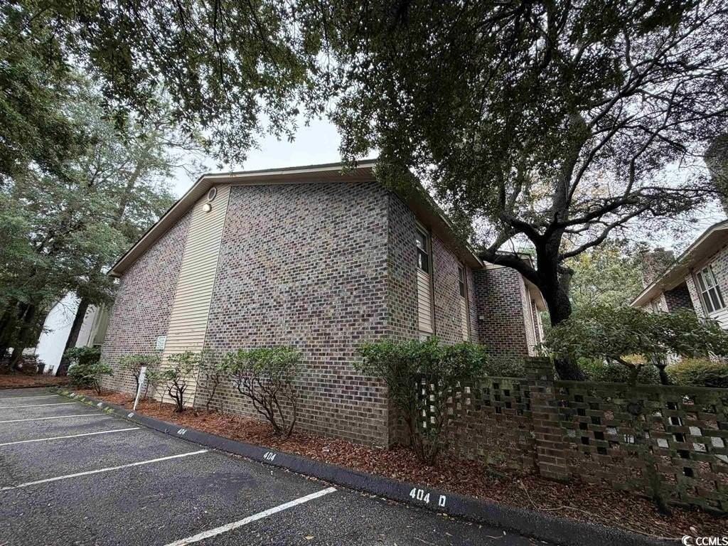 404 75th Ave N #C - Photo 3 of 15