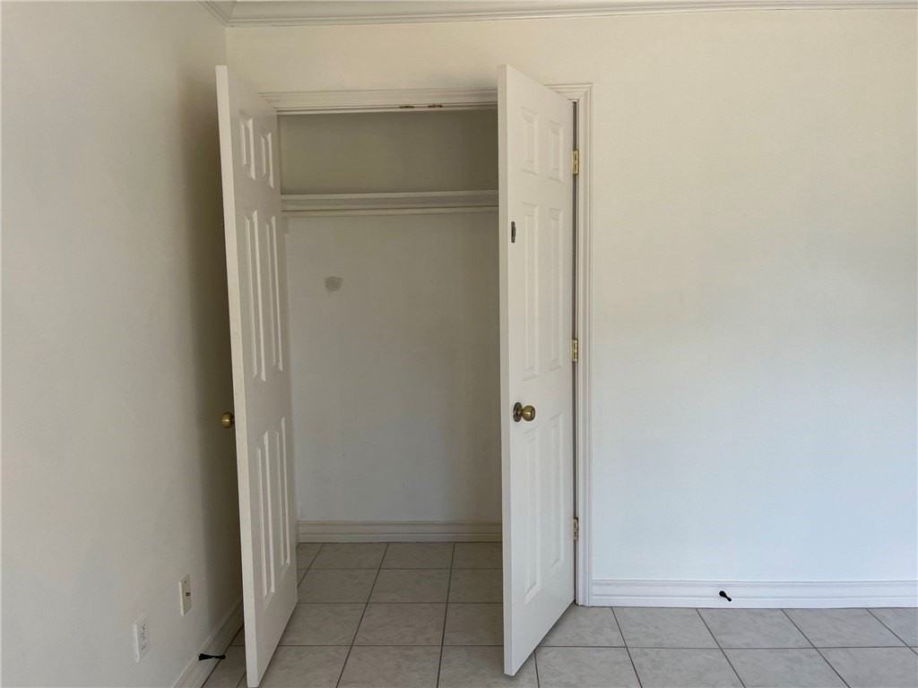 6625 La Bianca Dr - Photo 4 of 15