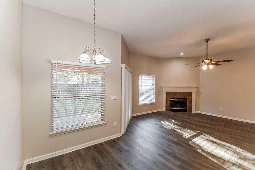 9202 Redtail Dr - Photo 3 of 15