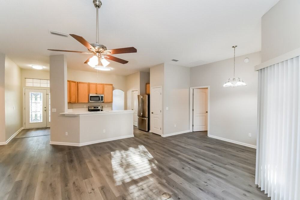9202 Redtail Dr - Photo 5 of 15