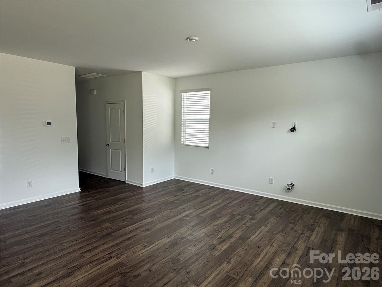 404 Silver Birch Court - Photo 3 of 21