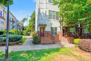 1032 Skyline View Way - Photo 1 of 1