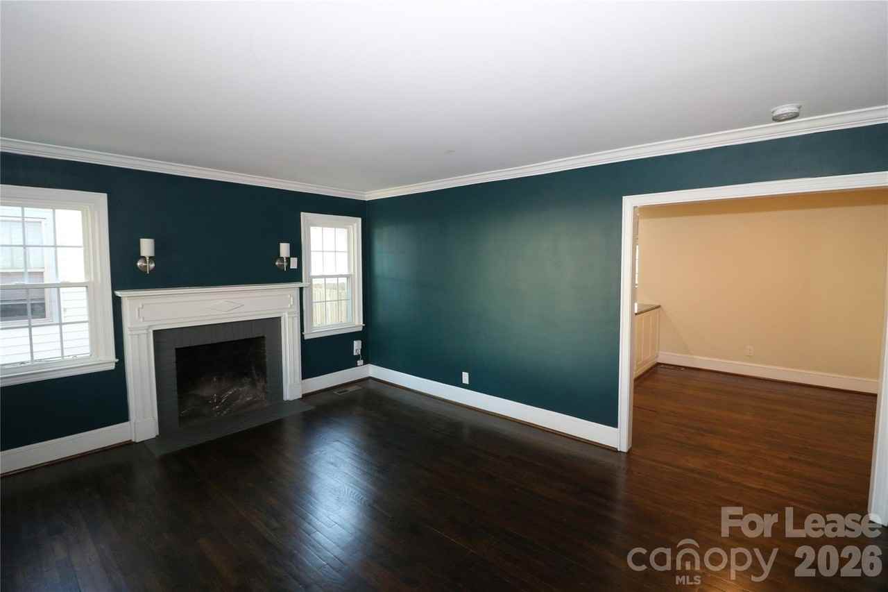 2227 Celia Ave - Photo 5 of 18