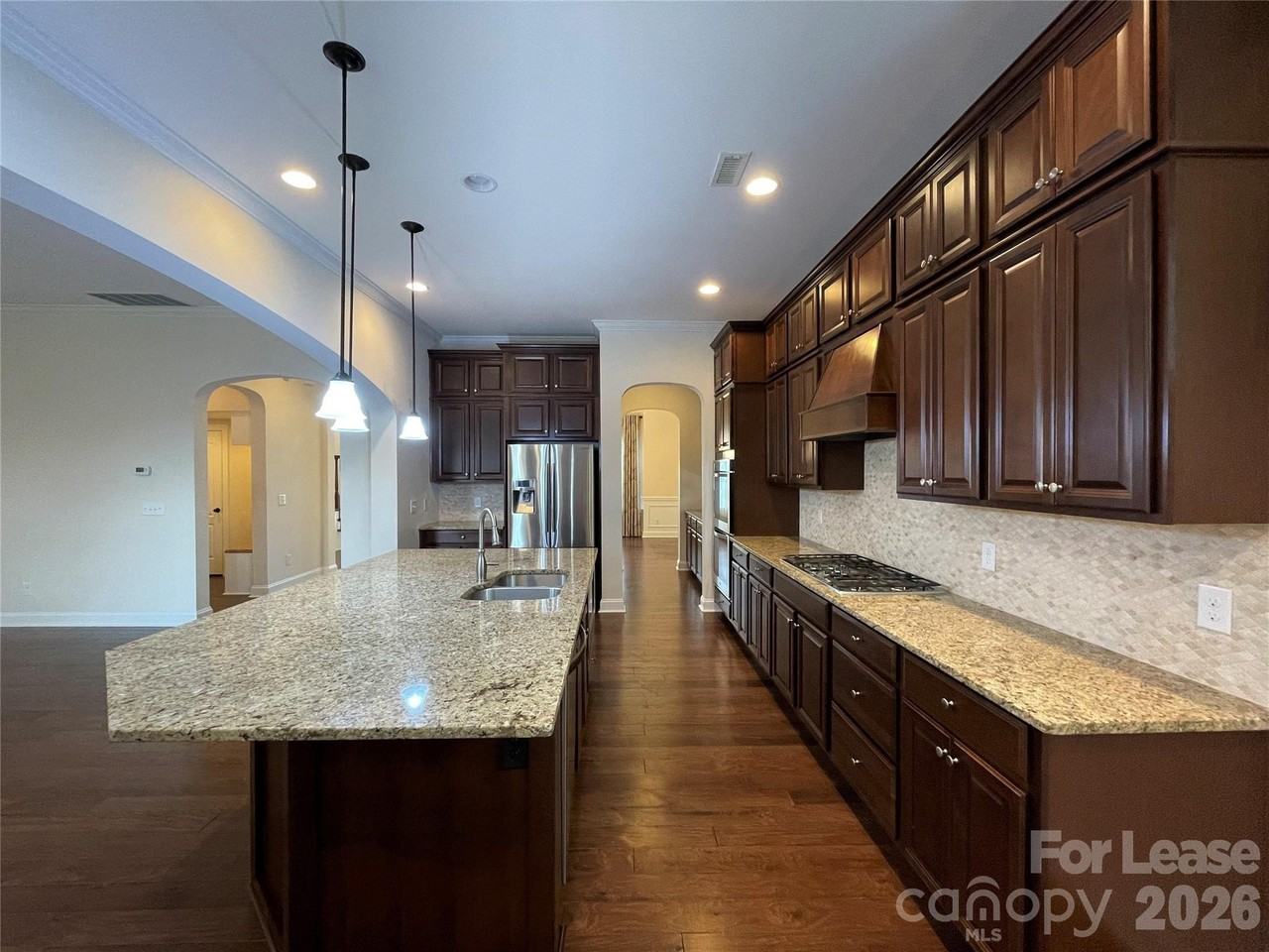 1223 Oleander Ln - Photo 6 of 25