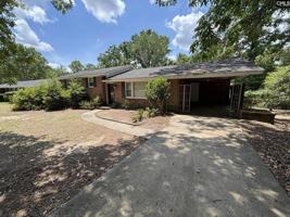 featured image of 7247 Holloway Rd