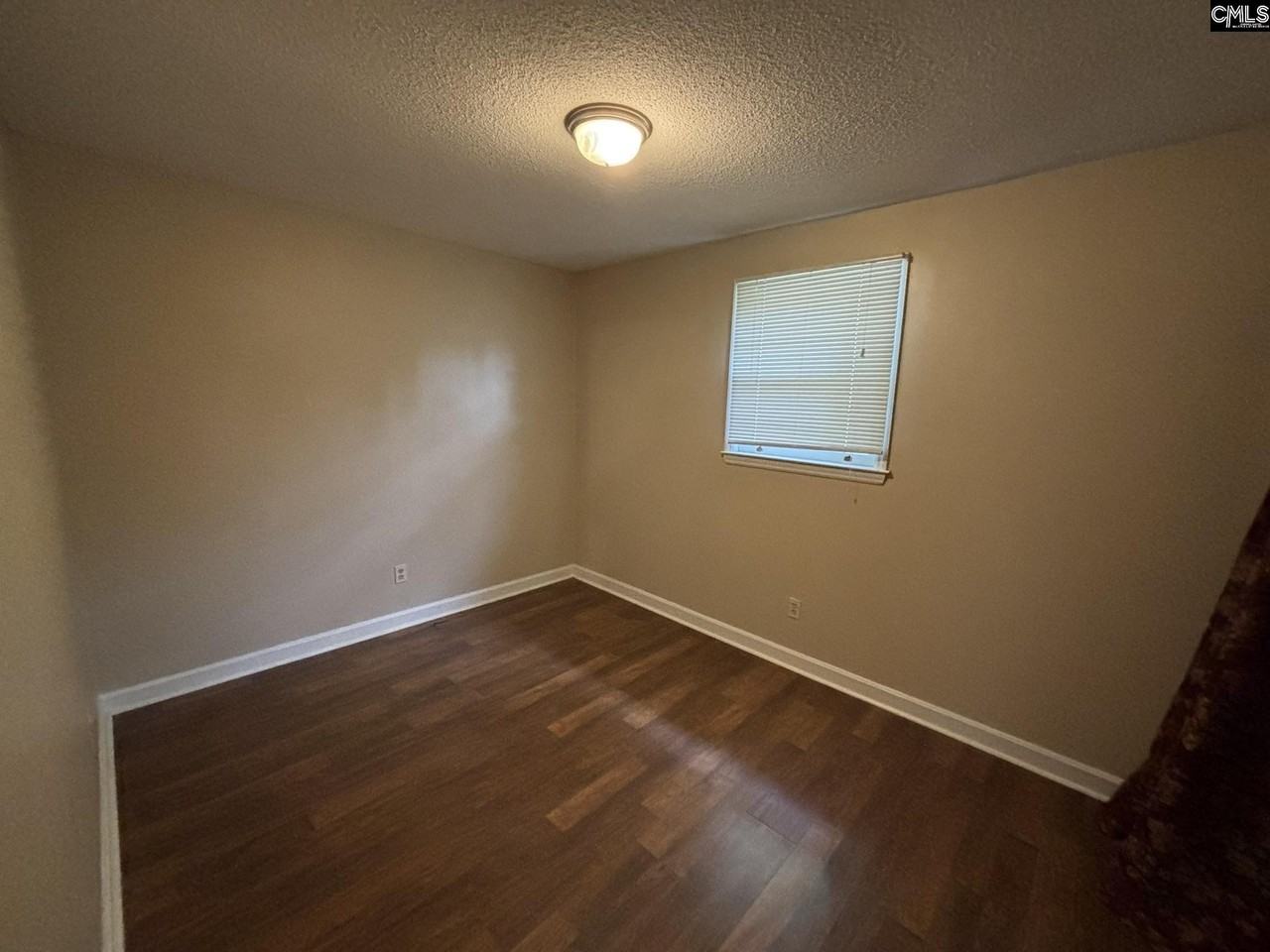 7247 Holloway Rd - Photo 5 of 10