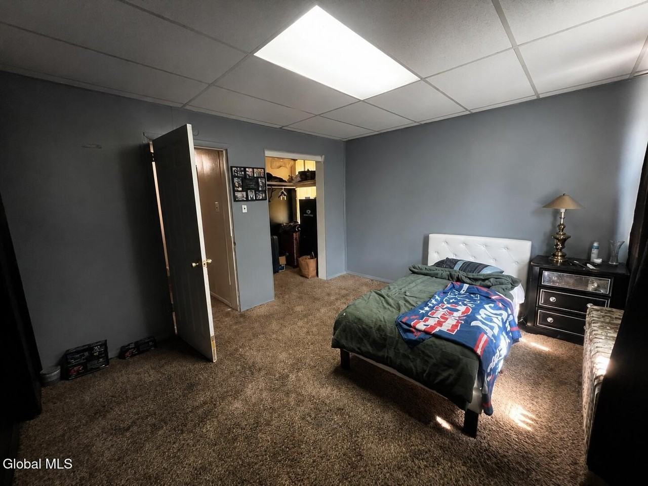 272 Locust Ave - Photo 7 of 9