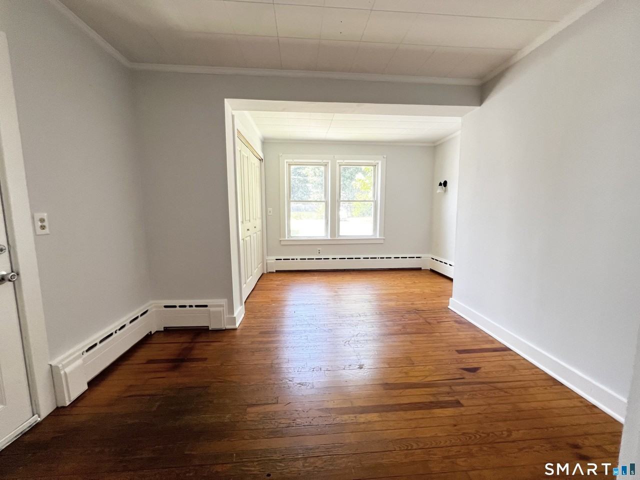 252 Main St - Photo 2 of 17