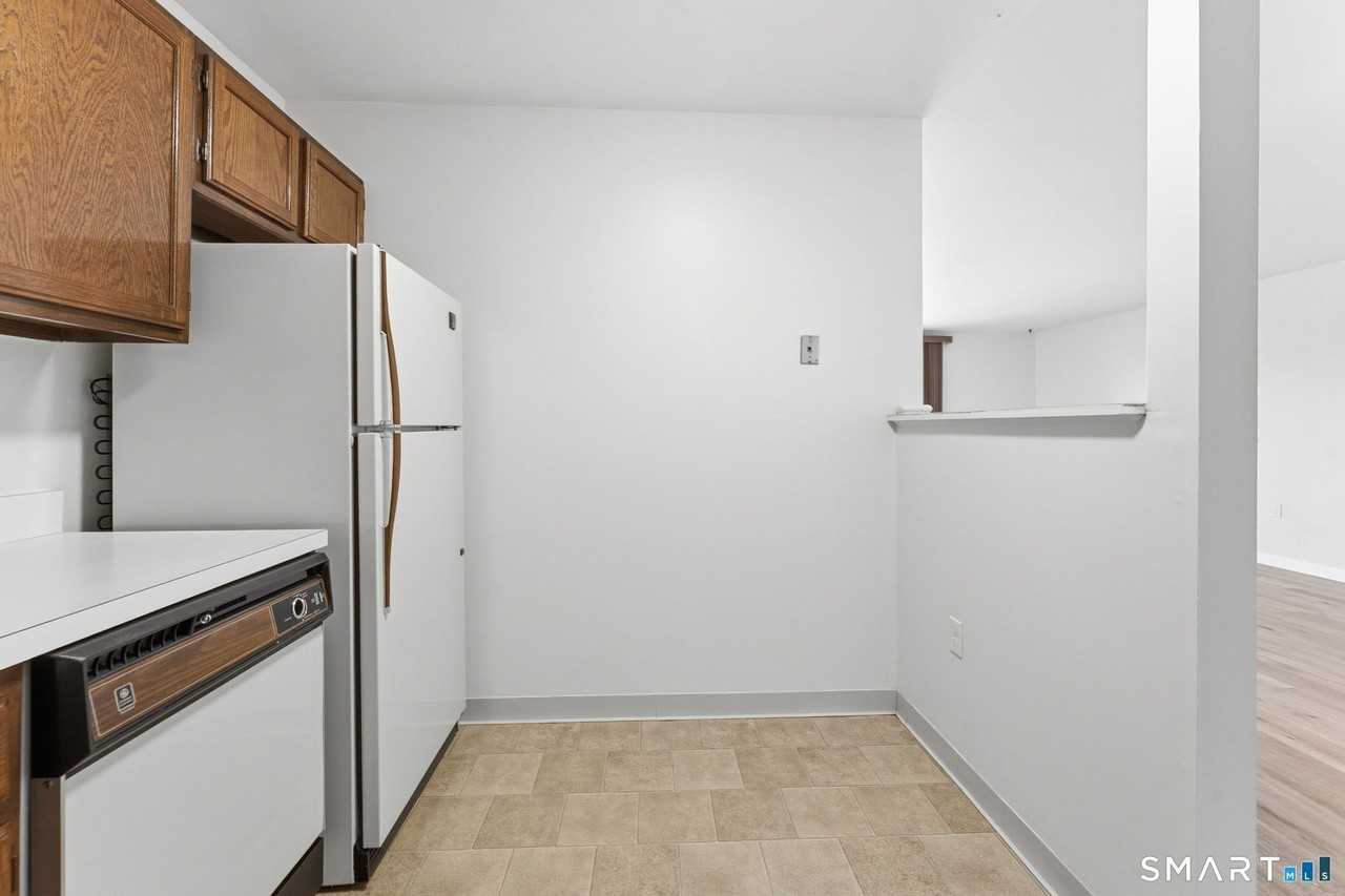 2316 Cromwell Hills Dr #2316 - Photo 6 of 24
