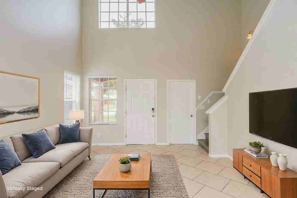 12723 Adventure Dr - Photo 4 of 20