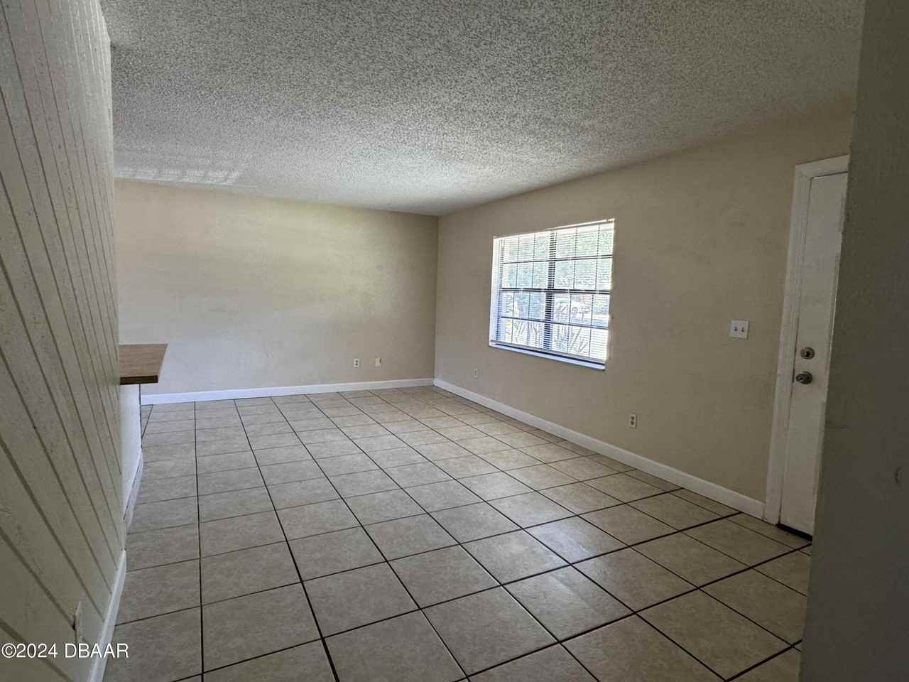 319 Cavanah Dr #A - Photo 3 of 13