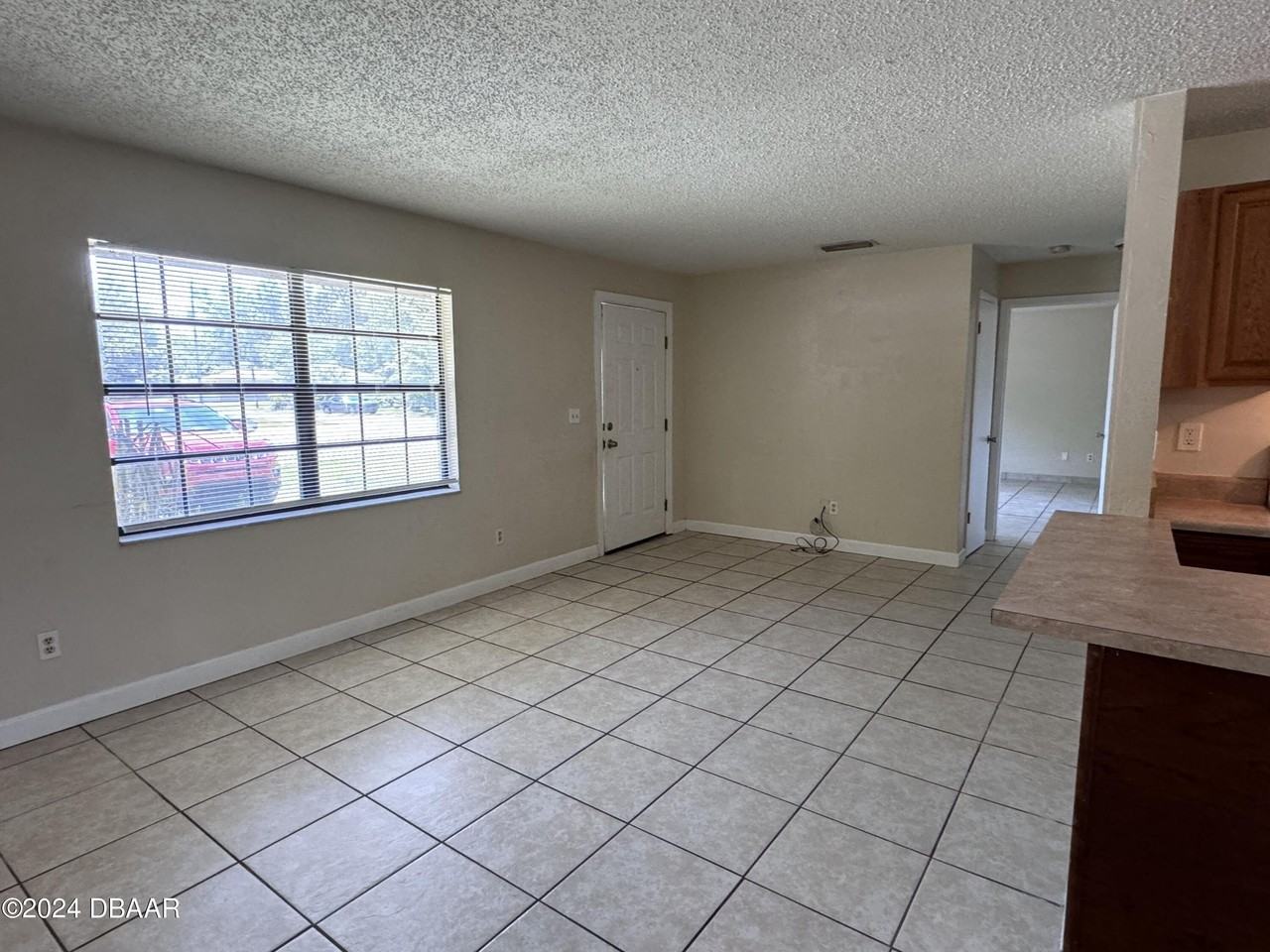 319 Cavanah Dr #A - Photo 4 of 13