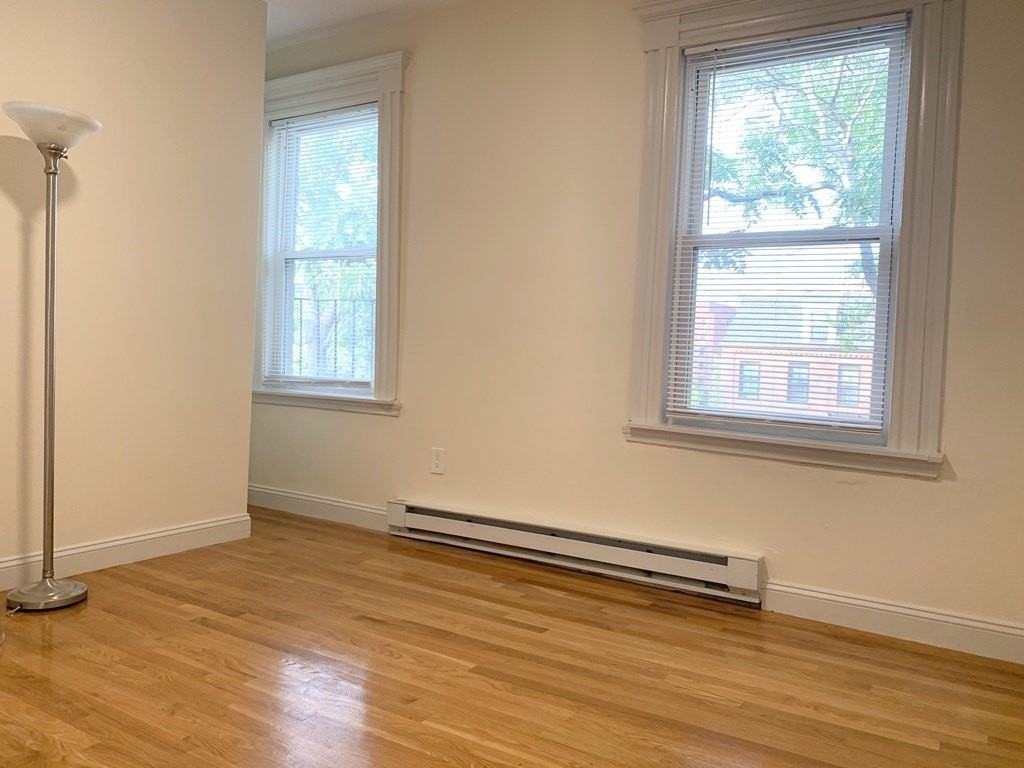 514 Massachusetts Ave - Photo 7 of 10