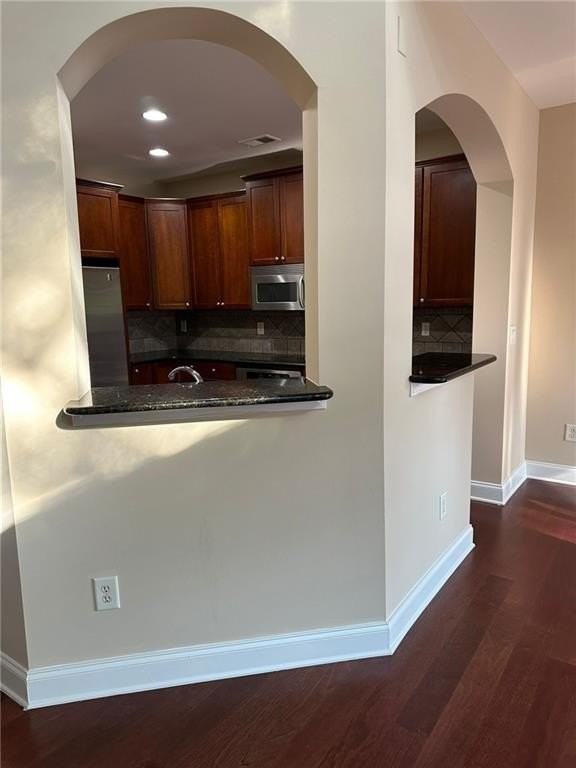 4635 Granby Cir - Photo 5 of 23