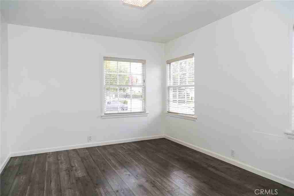 1319 Dorothy Dr - Photo 5 of 33