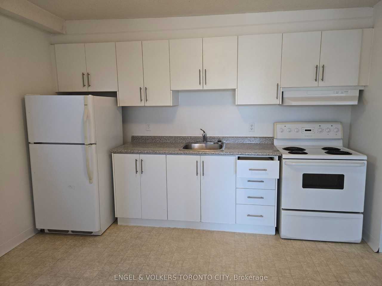 109 Gowan Street 201 - Photo 3 of 12