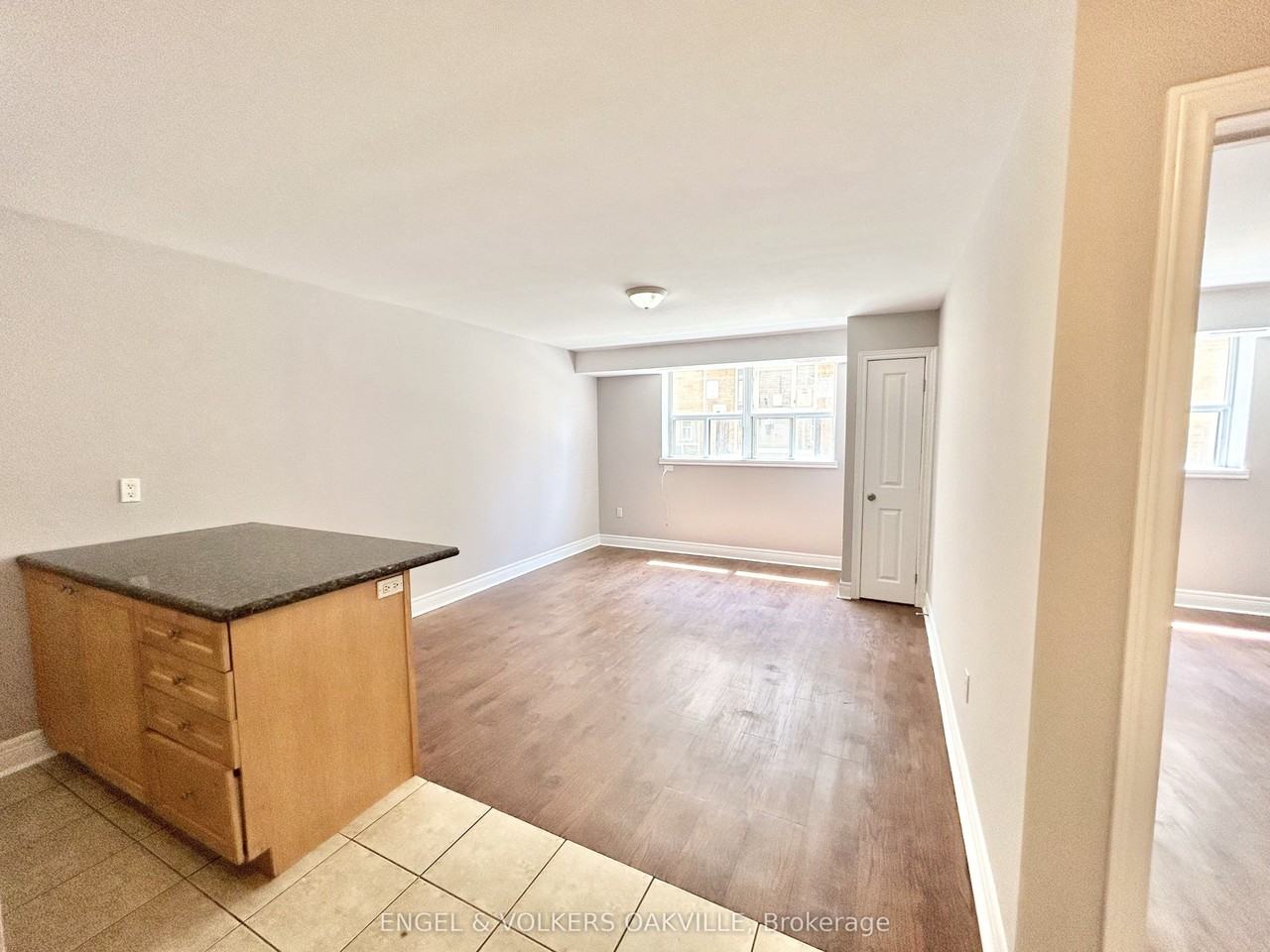 100 Twenty Fifth Street 14 - Photo 2 of 6