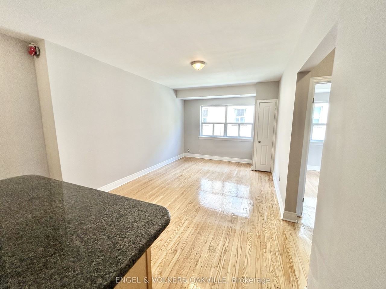 90 Twenty Fifth Street 2 - Photo 3 of 8