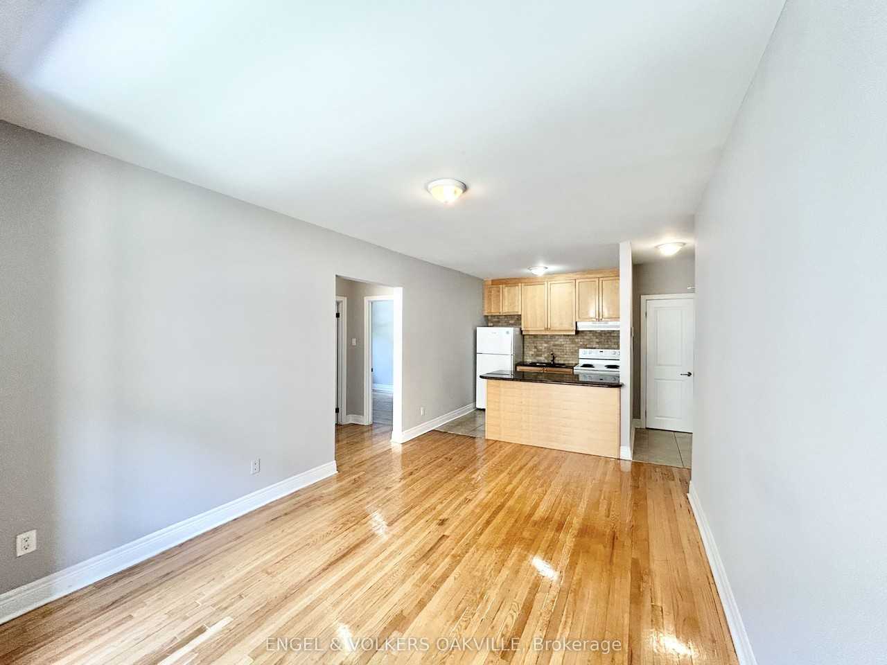 90 Twenty Fifth Street 2 - Photo 4 of 8
