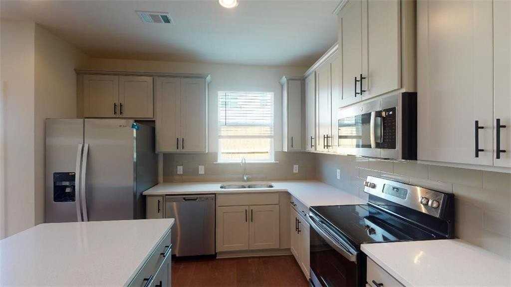 6414 Shalks Crossing Dr - Photo 6 of 27