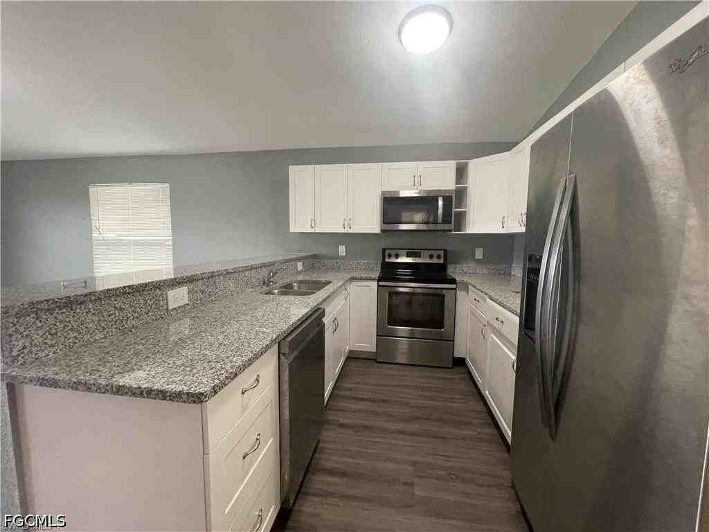 4806 24th St Sw - Photo 3 of 8