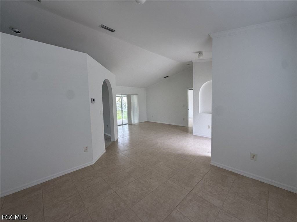 15603 Spring Line Ln - Photo 3 of 19