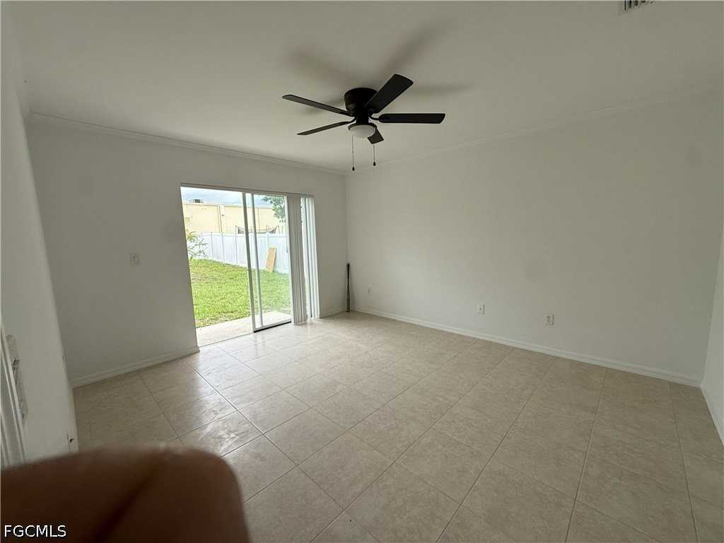 15603 Spring Line Ln - Photo 4 of 19