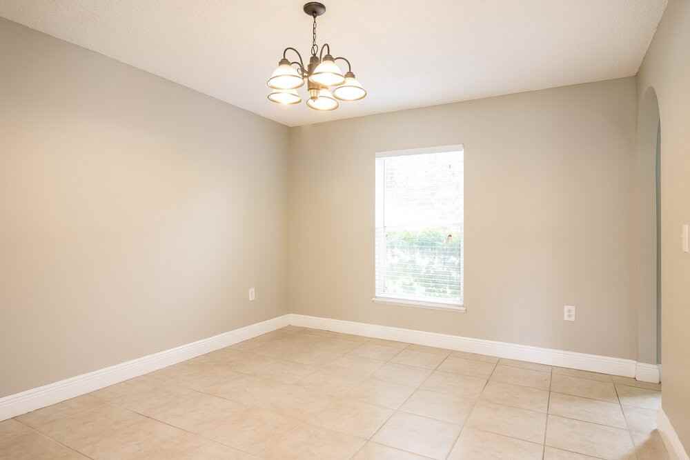 598 Wekiva Bluff St - Photo 4 of 15