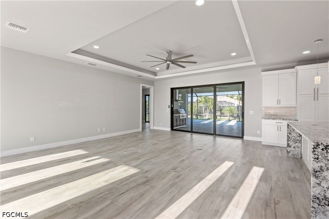 3311 Surfside Blvd - Photo 4 of 23