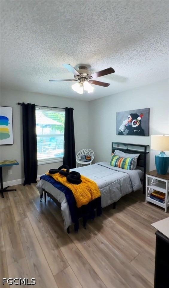 12711 Pineforest Way E - Photo 2 of 12