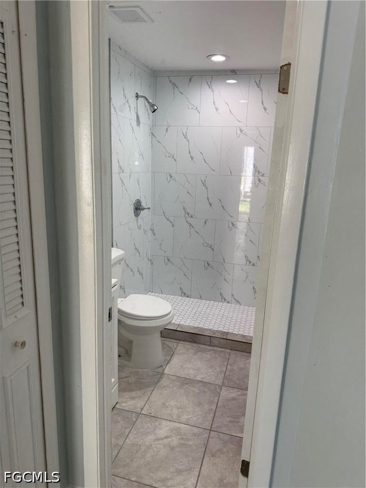 2027 Eloise Cir - Photo 3 of 8