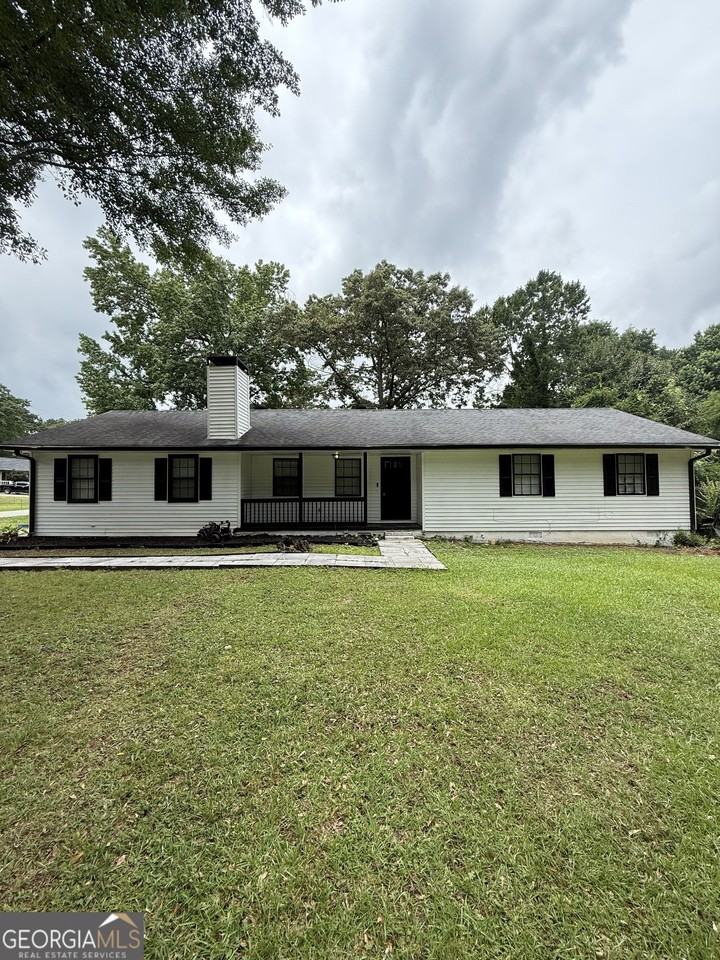 6379 Skyline Dr