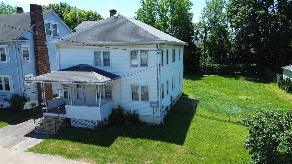 38 North St #1 - Photo 3 of 11