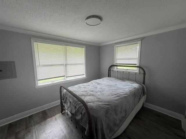10375 Freeland Ave - Photo 7 of 10