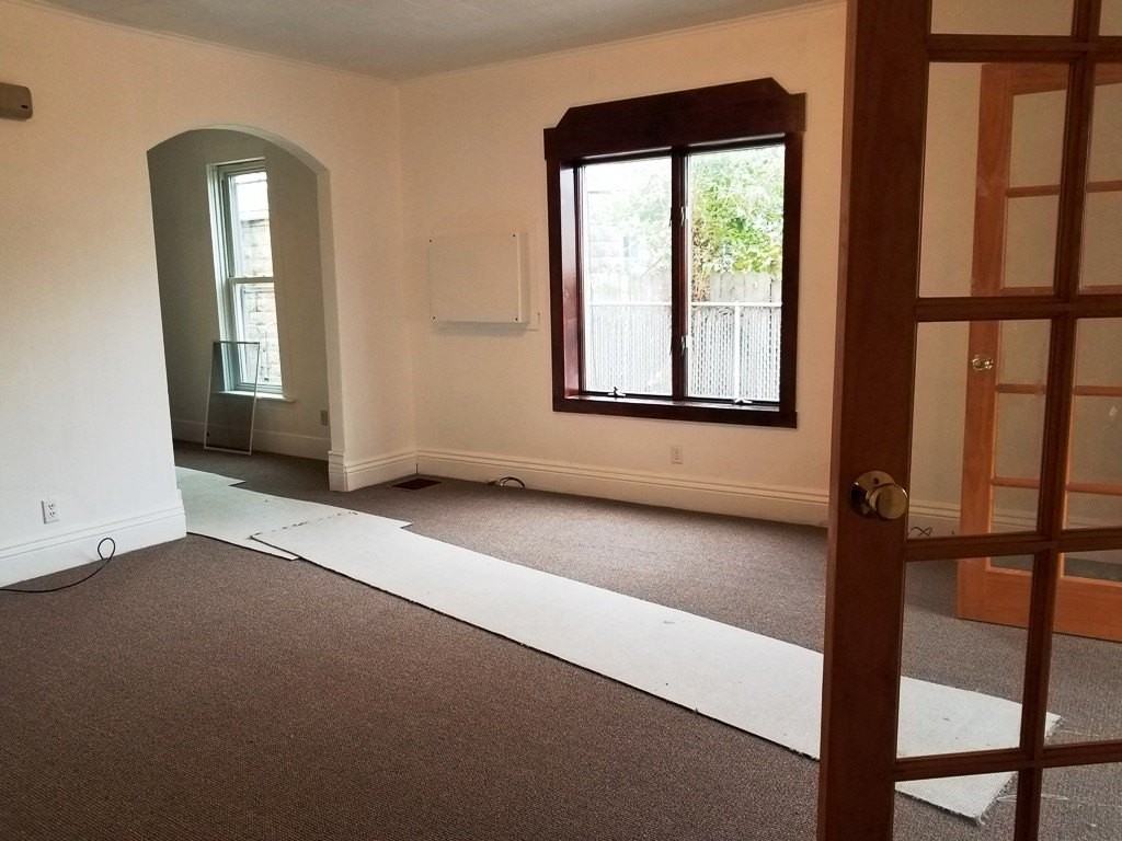2019 Raspberry St - Photo 4 of 16
